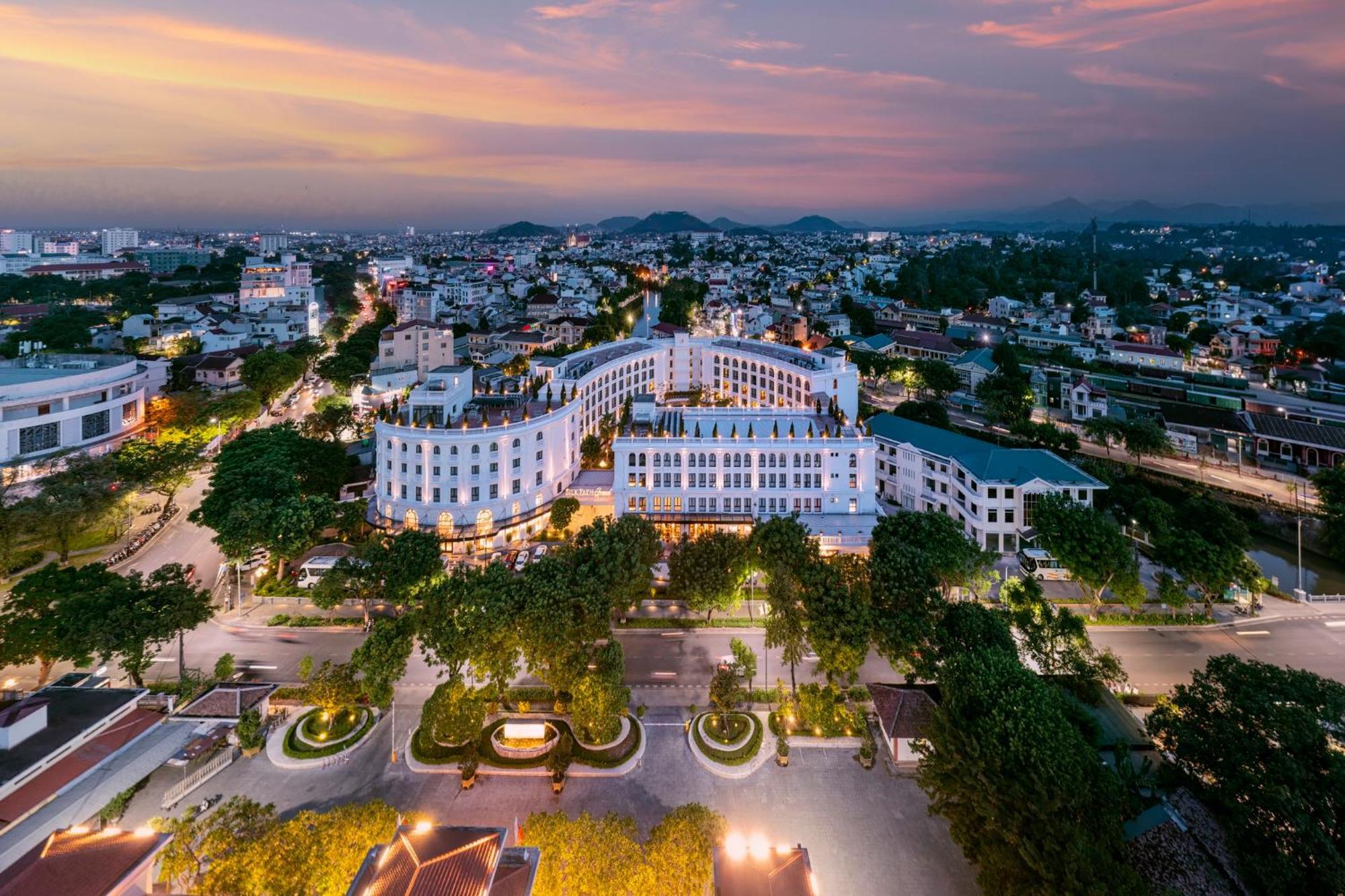 Silk Path Grand Hue Hotel Hotel Hue